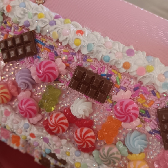 Slayerrr's Customs Candyland Purse - Picture 11 of 17